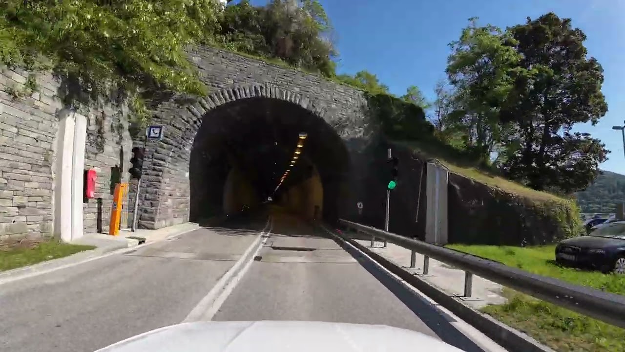 DRIVING WACHAU VALLEY IN AUSTRIA 🇦🇹 // Spitz - Dürnstein - Loiben - Krems // 4K