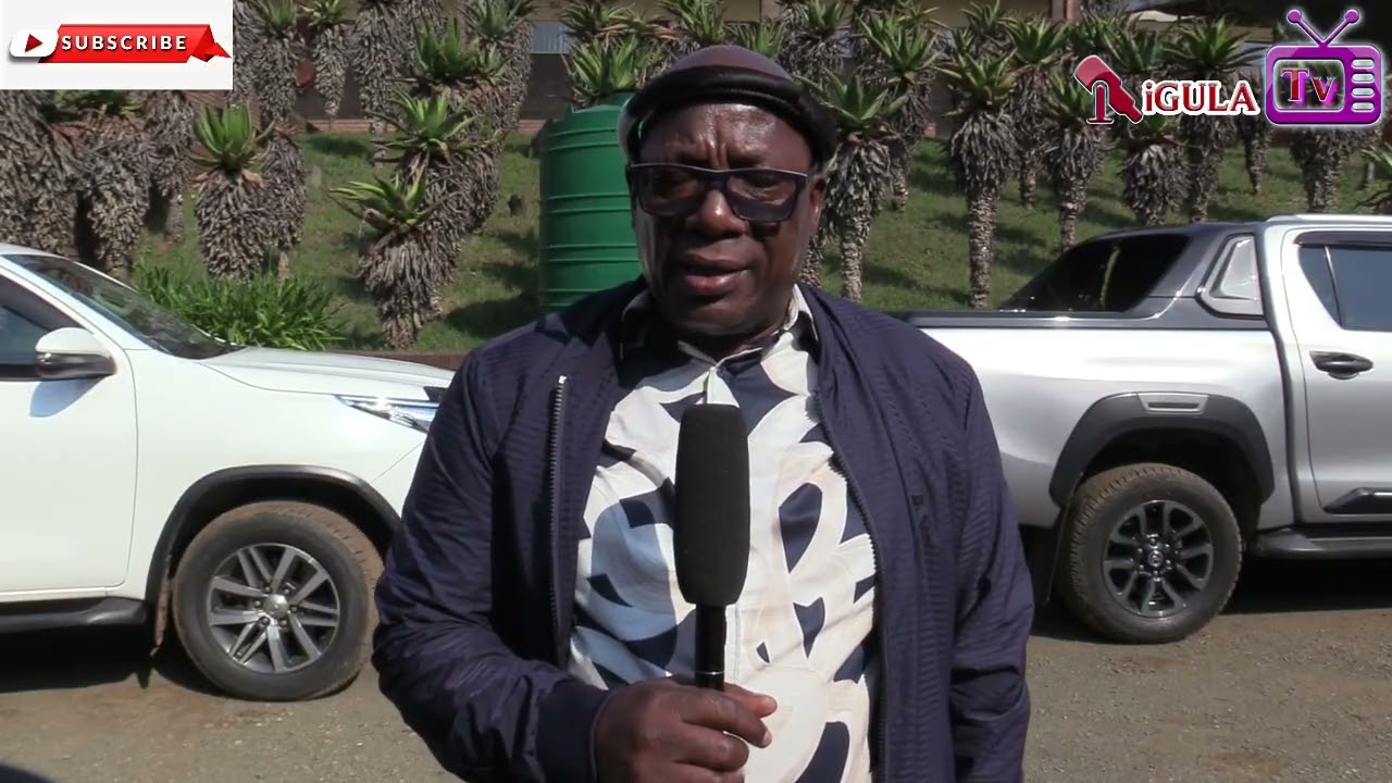 Mnz Bongani Buthelezi omi njengo uMnz omkhulu ebukhosini bakwaButhelezi endlini yenkosi uMathole 