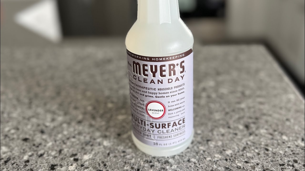 Mrs. Meyers Clean Day Lavender Multi Surface Cleaner Spray #cleaningsupplies #lavender