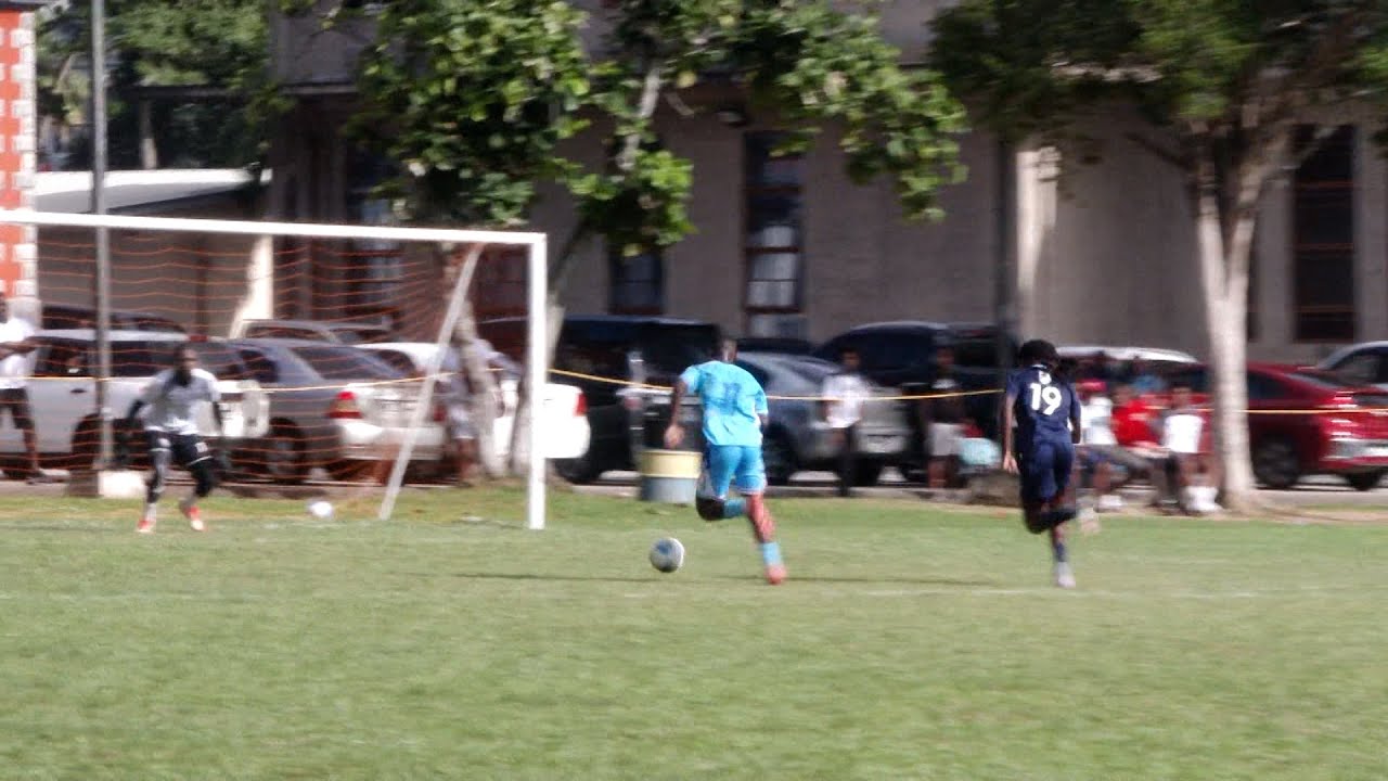 QRC идет в ногу с лидерами SSFL Презентация колледжа