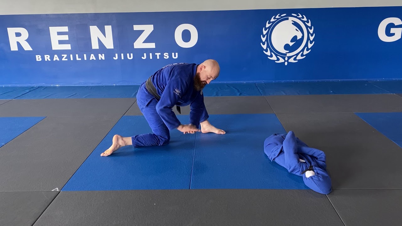Solo Armbar drill Apr 7, 20