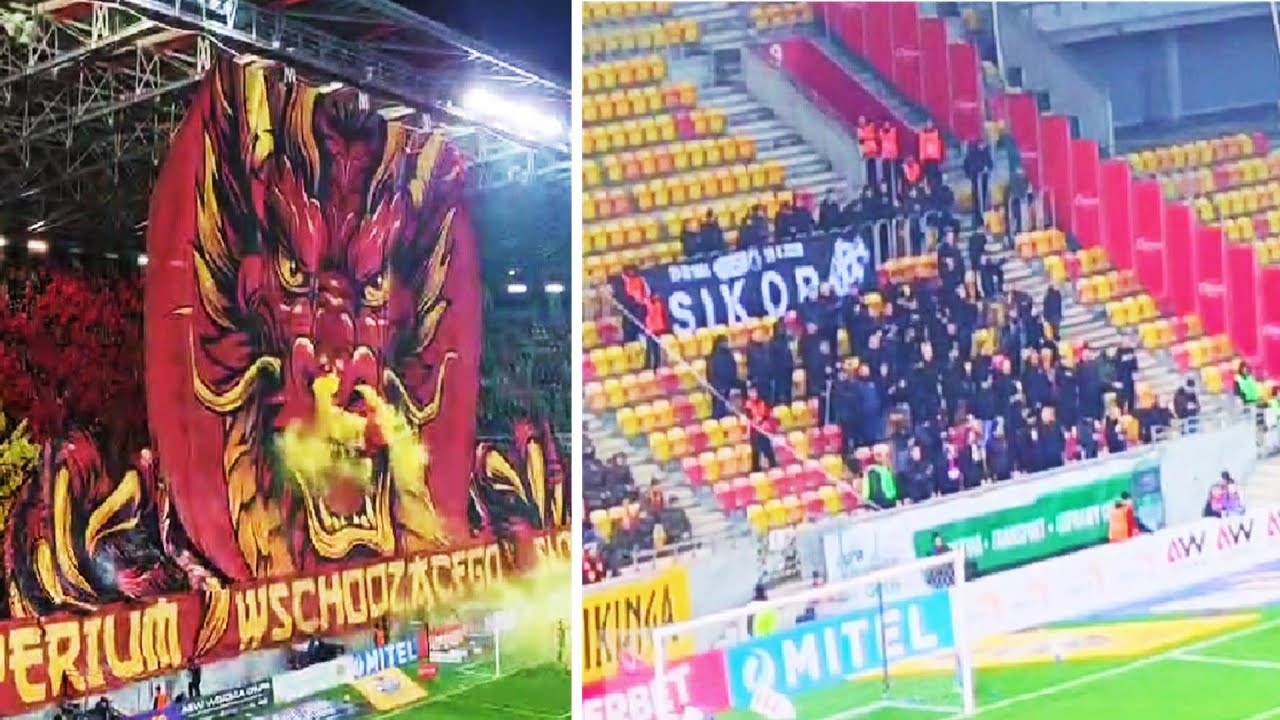 Przerwany mecz w Białymstoku. Kibice Rakowa na sektorach gospodarzy. Oprawa na meczu | 02.11.2025