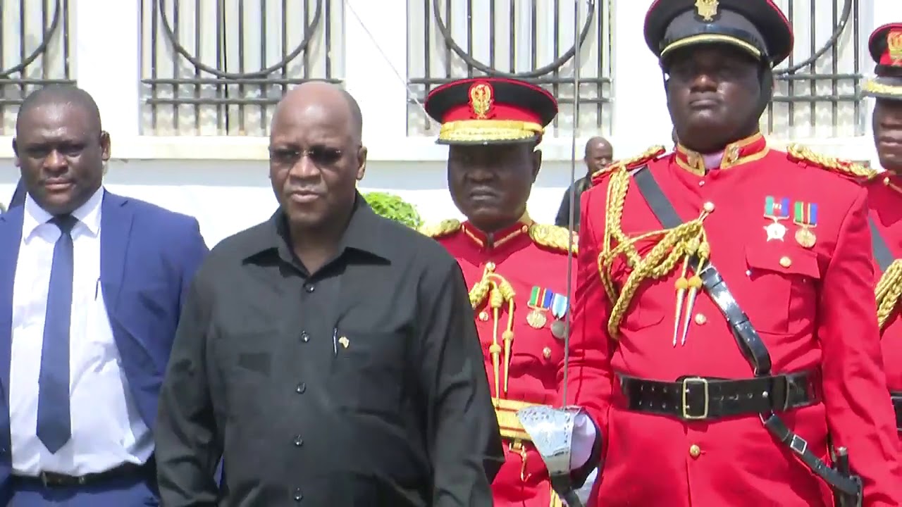 LIVE IKULU: RAIS MAGUFULI AKITUNUKU KAMISHENI MAAFISA WAPYA WA JWTZ KUNDI LA 65  IKULU JIJINI DSM