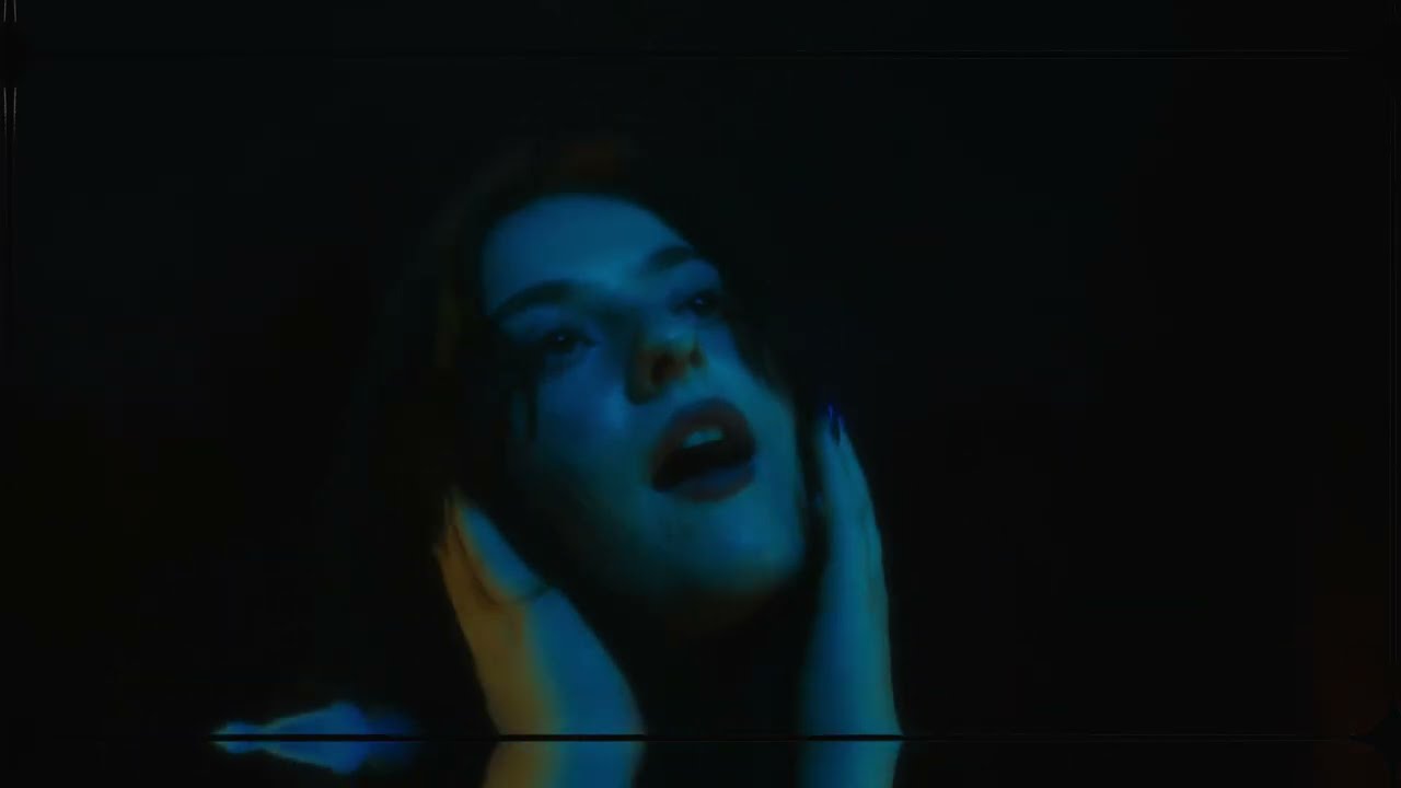 Lahra - Big Blue Eyes (Official Video)