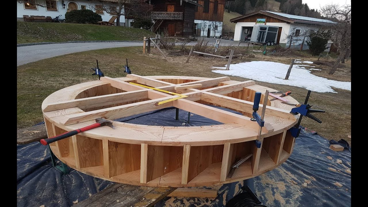 Neues Wasserrad in Schwaighof