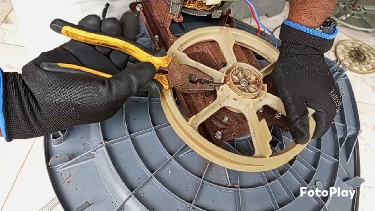 Troca do batedor e reparo de rachadura no tanque Arno.