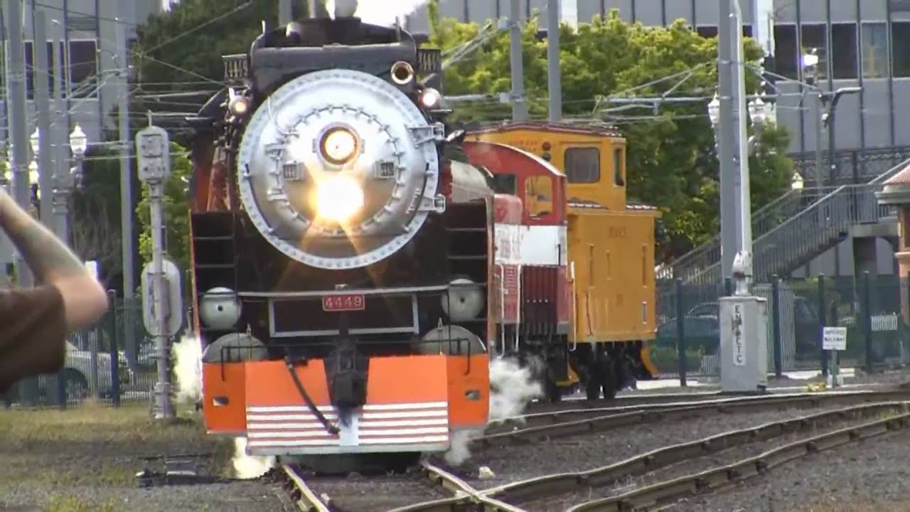 (HD)  SP 4449 Leaving Portland Union Station