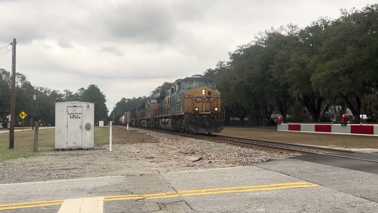 CSX M693-27 through Rincon, GA in daylight!!