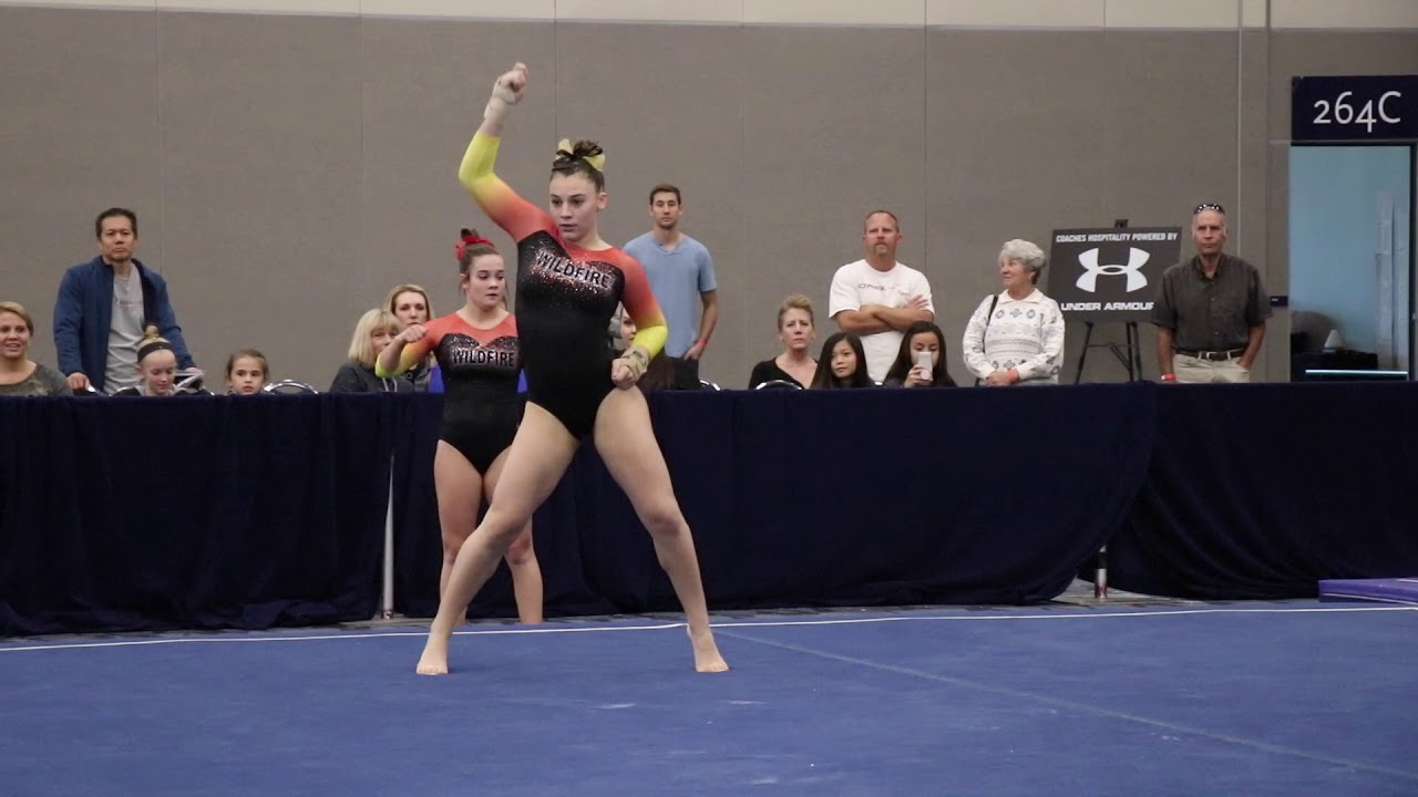 Alyssa Vulaj Class of 2021 - Floor
