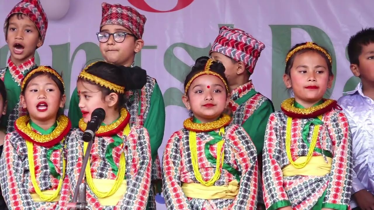 Grade One   ‘Little Moon and Stars’:- Music:- School Jau Saathi