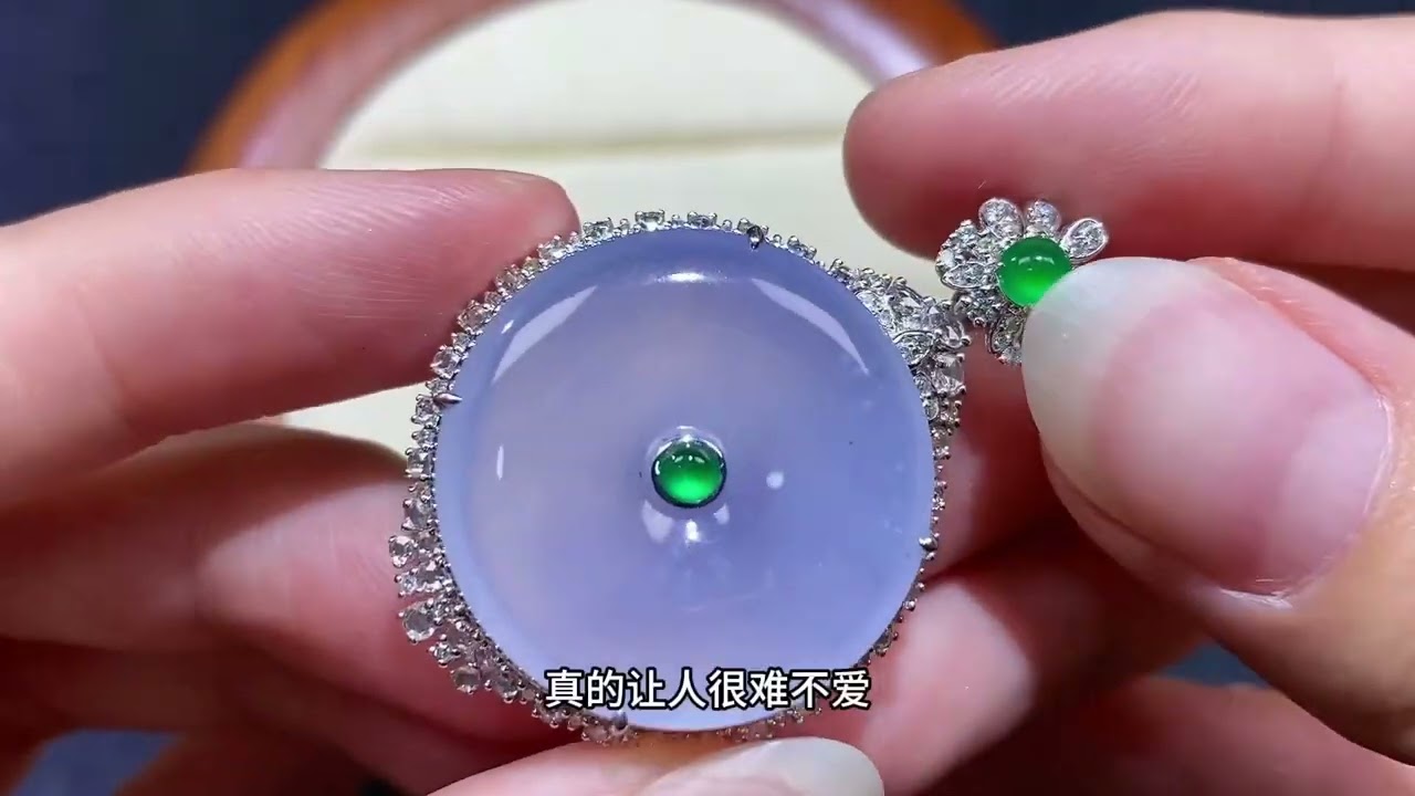 二手平台入手的翡翠，回流究竟值多少呢？ 