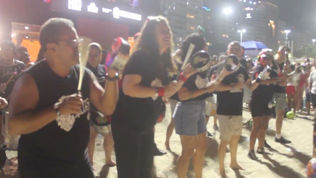 BLOCO DINO A/C NO SETUR DE COPACABANA