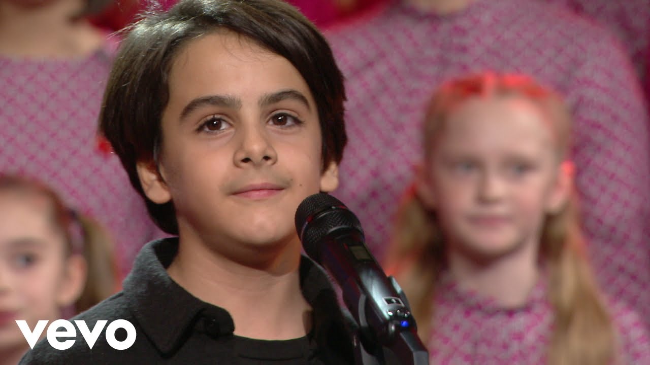 Rosso (live) - 66° Zecchino d'Oro - Piccolo Coro dell'Antoniano