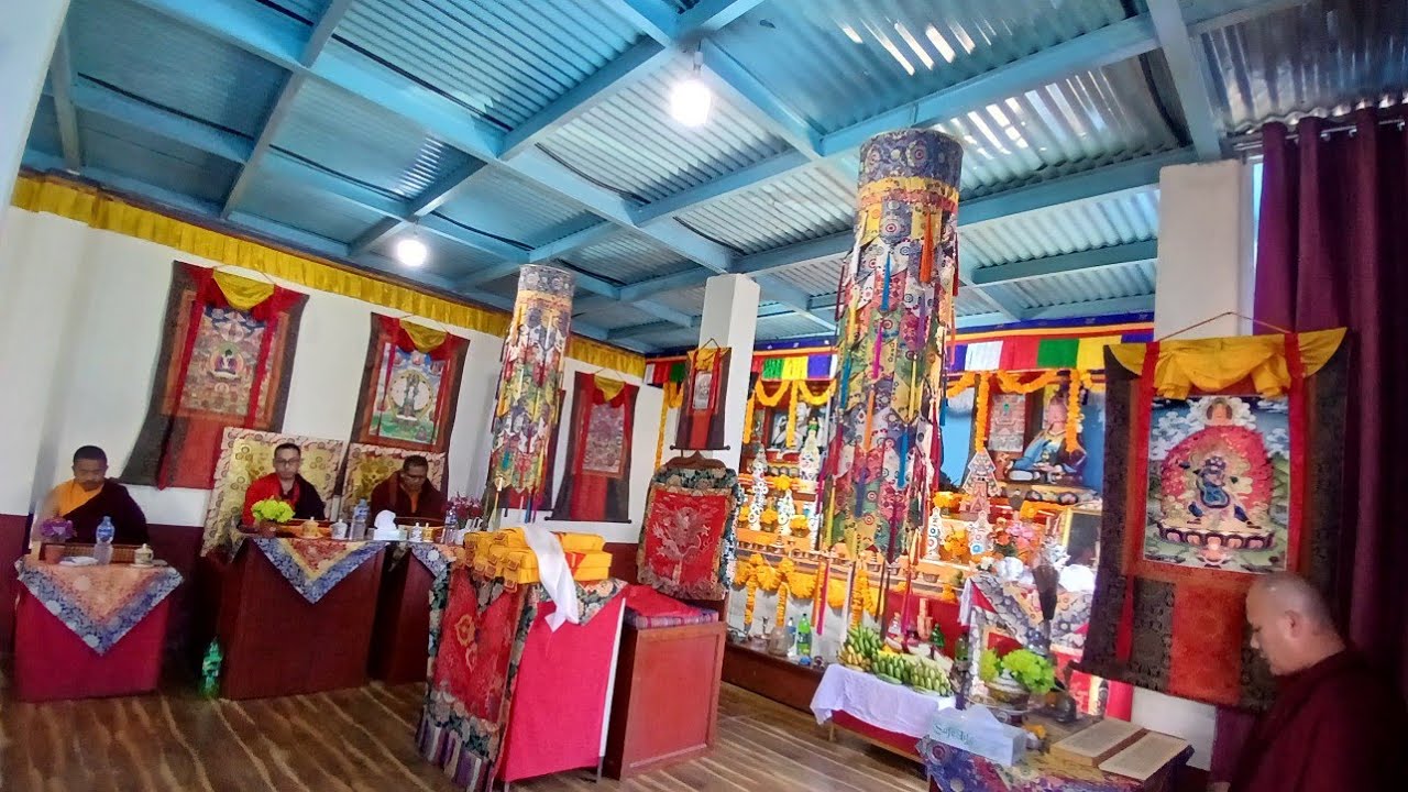 पाल झ्याछोन क्षोईखोर्लिङ धर्मसंघमा आयोजना गरिएको प्रज्ञापारमिता(युम च्युडुक/बुम) पाठ बाचन कार्यक्रम