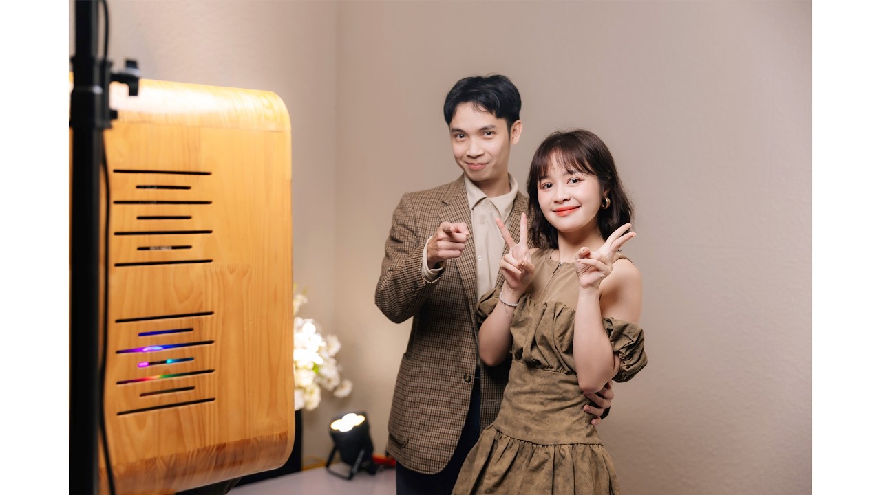 một tuần thiếu ngủ và Year End Party với Schannel