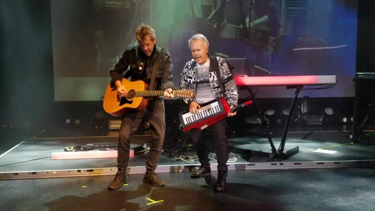 Howard Jones - "New Song" (LIVE) Biloxi, MS 7/20/19