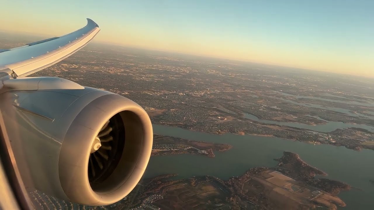 4K - Evening Dallas Approach and Landing | 787-8 | American Airlines | DFW