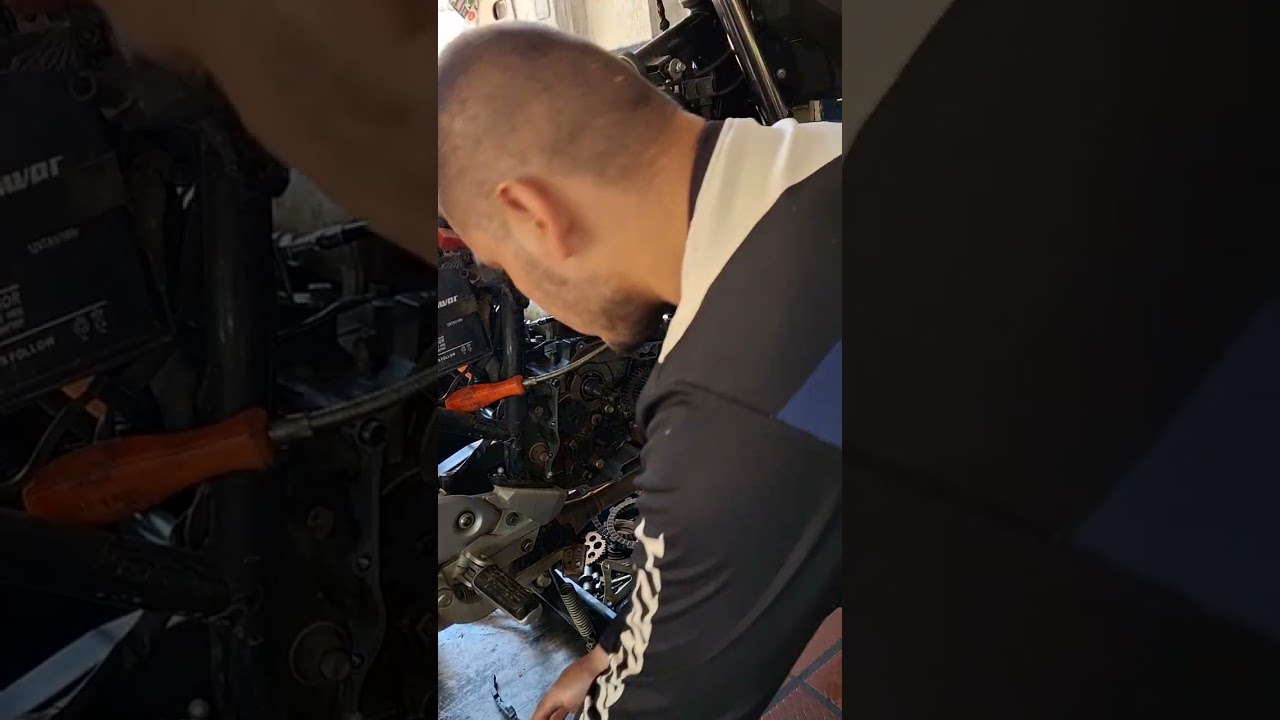 Como cambiar la cadenilla de una fz250 #Yordimotos