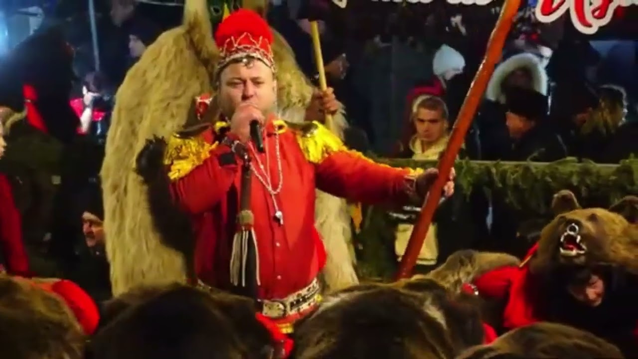 Ursul lui Uglea la Festivalul din Comanesti 2024