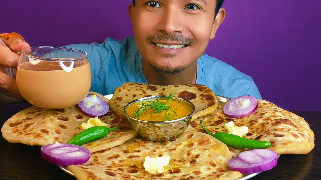 Eating Aloo Paratha with Spicy Chutney | Garam Chai | Aloo ka Paratha | Pyaaz aur Lehsun chutney 