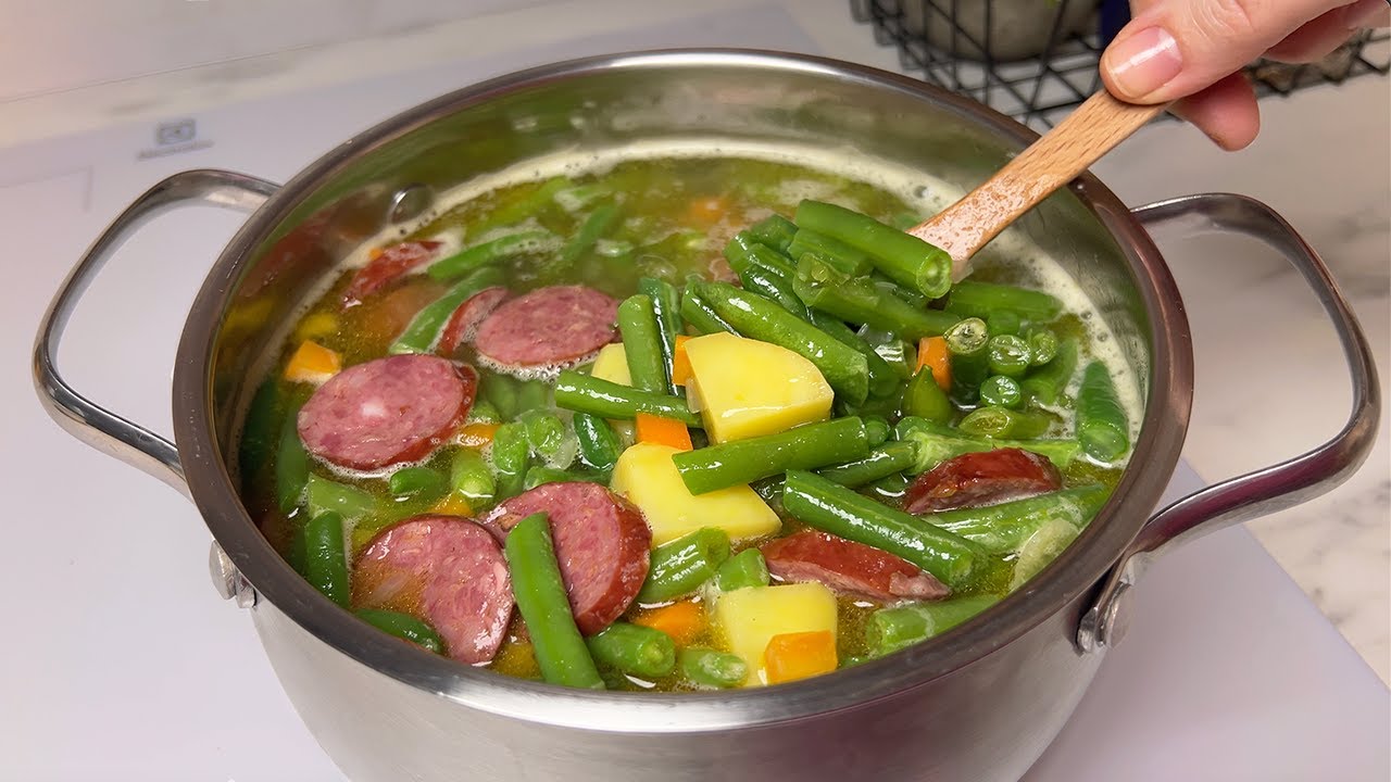 Мой друг из Германии дал мне замечательный рецепт супа! Мы едим и хотим еще!