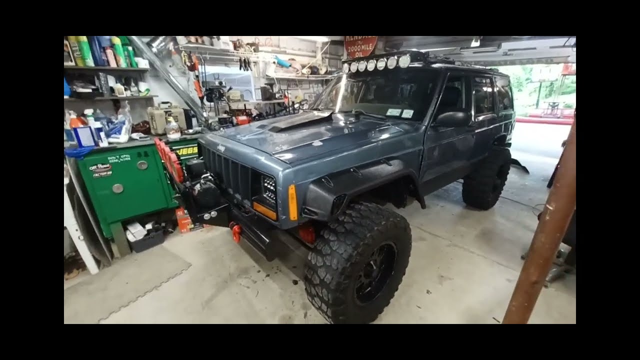 Jeep TJ fender flares on a 4 door cherokee XJ and 35