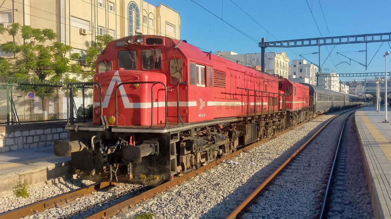 International Train!  Algeria - Tunisia 🇩🇿🇹🇳.  قطار جزائر على التراب التونسي       