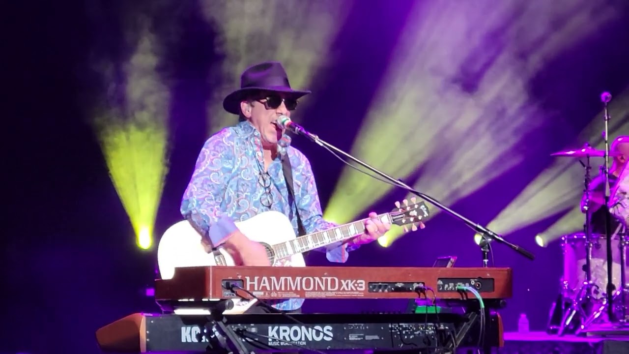 Tom Petty Tribute Band Traveling Wilburys  Handle With Care 7/7/23@thepettybreakers-Petty_tribute