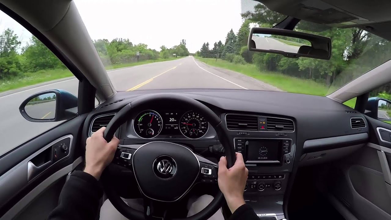 2015 Volkswagen e-Golf - WR TV POV Test Drive