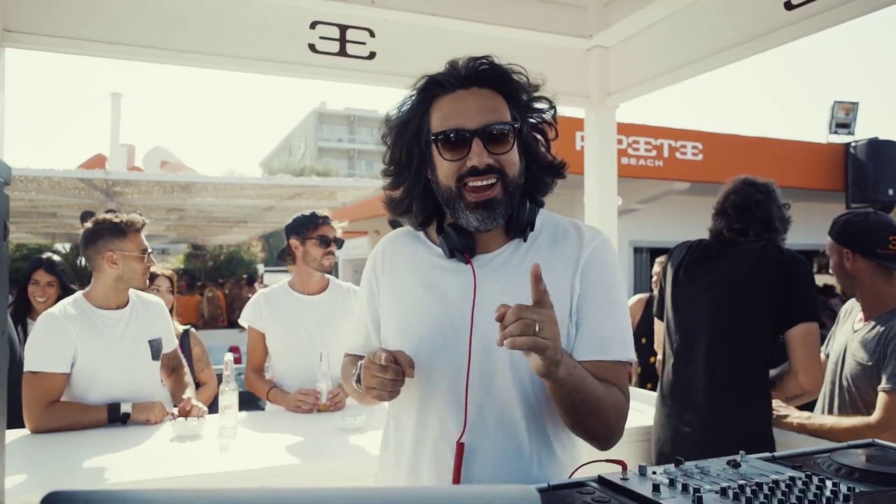 Papeete Beach, Il Sabato, L' happy Hour