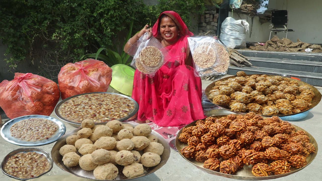 मकर संक्रान्ति के त्यौहार पर बनने वाली रेसिपी बेसन के सेव के लेड्डू चीनी गुड़ के मूंगफली की पट्टी