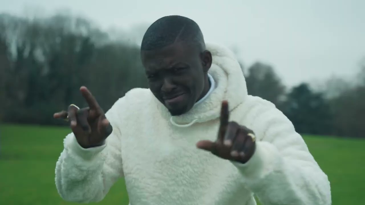 KING EDIEMS _ Couteau dans le dos ( Clip Officiel)