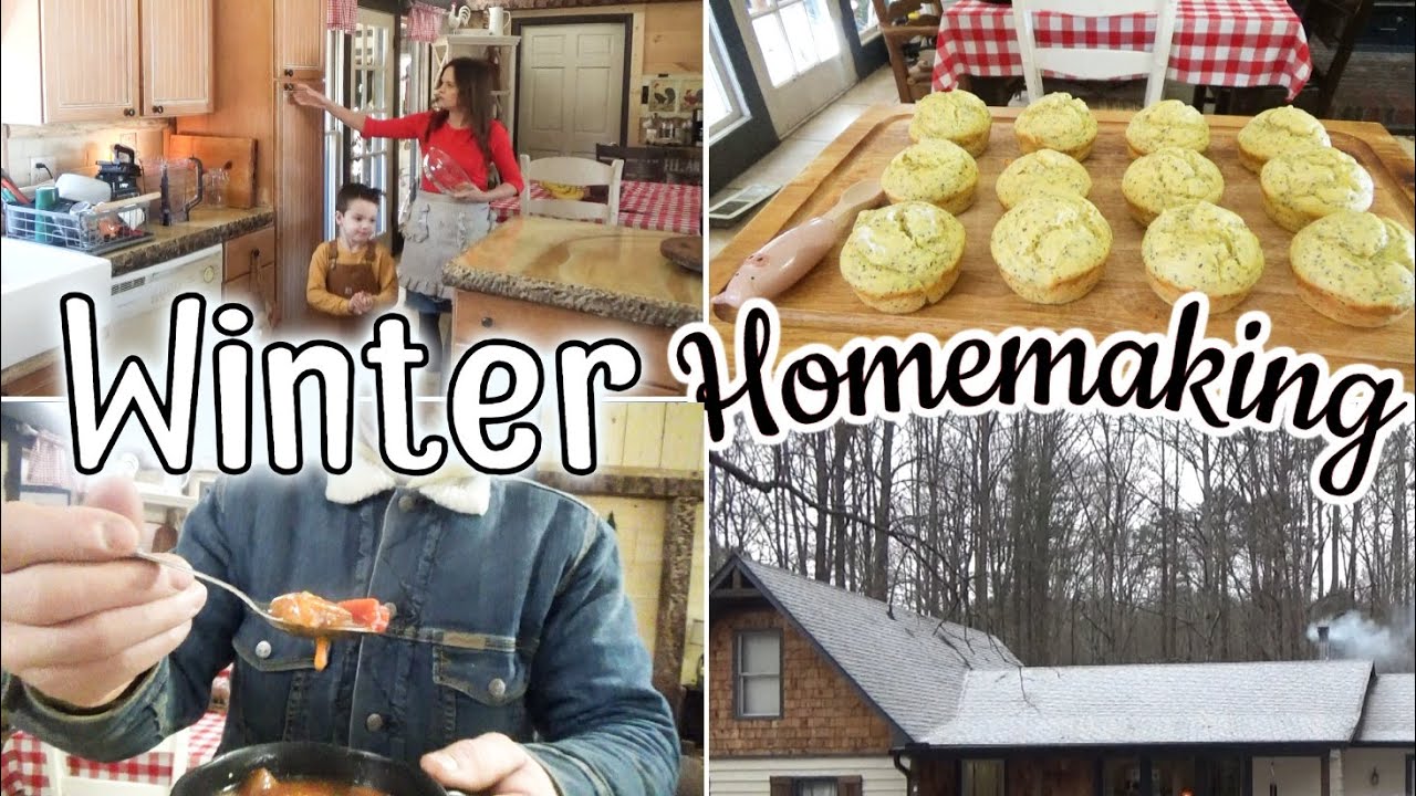 This is RARE! ❄ Homemade Croutons with Tomato Soup & Lemon Poppy Seed Muffins ❄ Winter Cooking