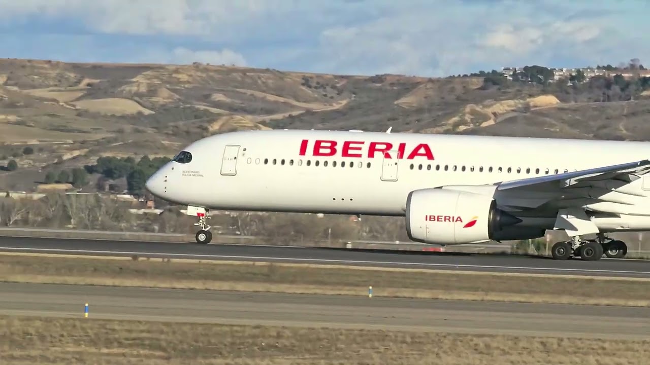 Vuela Alto! Despegue Impresionante del Airbus A350 de Iberia