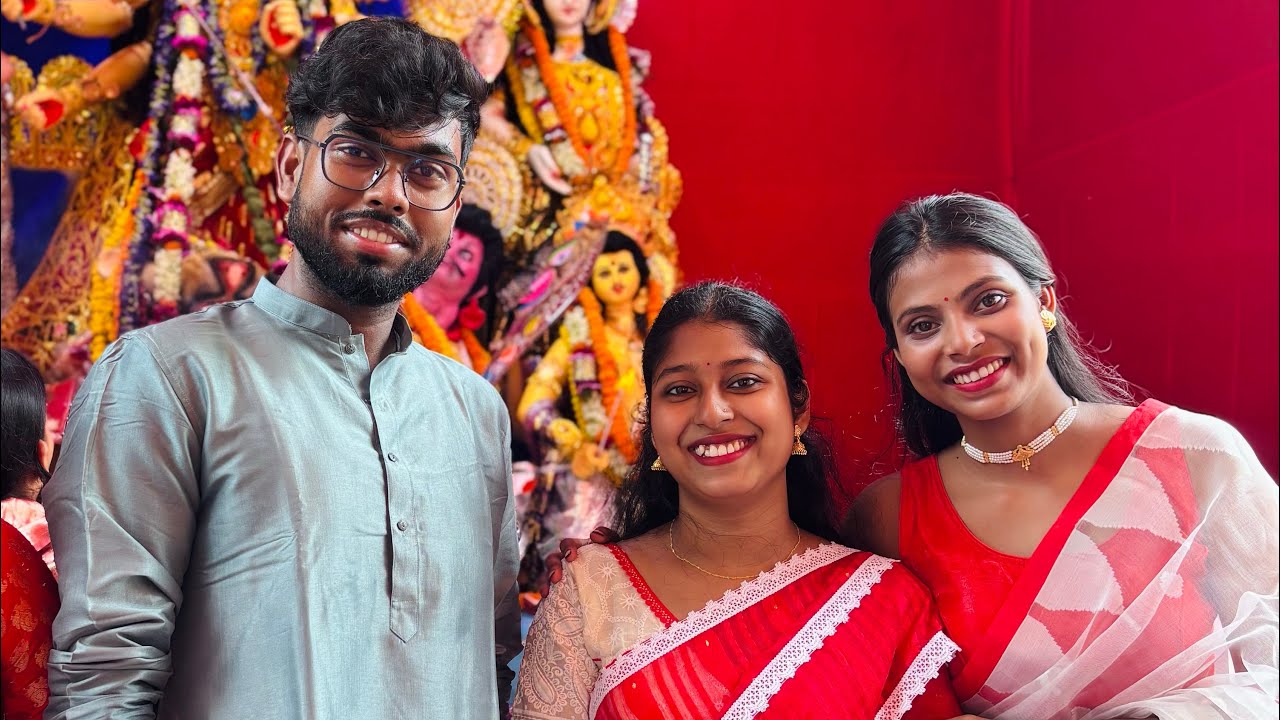অষ্টমী তে অঞ্জলী দিলাম ♥️#doyelroy #hindufestival #pujofashion #durgapuja #doyelroy 