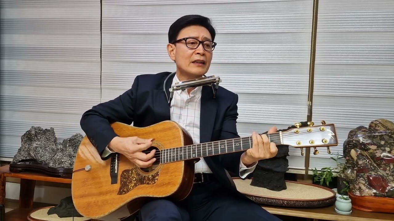 엄마꽃 --- 안성훈 (cover) ~ 못난자식이 나이 60대에 진정으로 깨닳은 엄마의 사랑을 노래로 나마 엄마에게 전해 봅니다 ,,엄마 미안 합니다,,