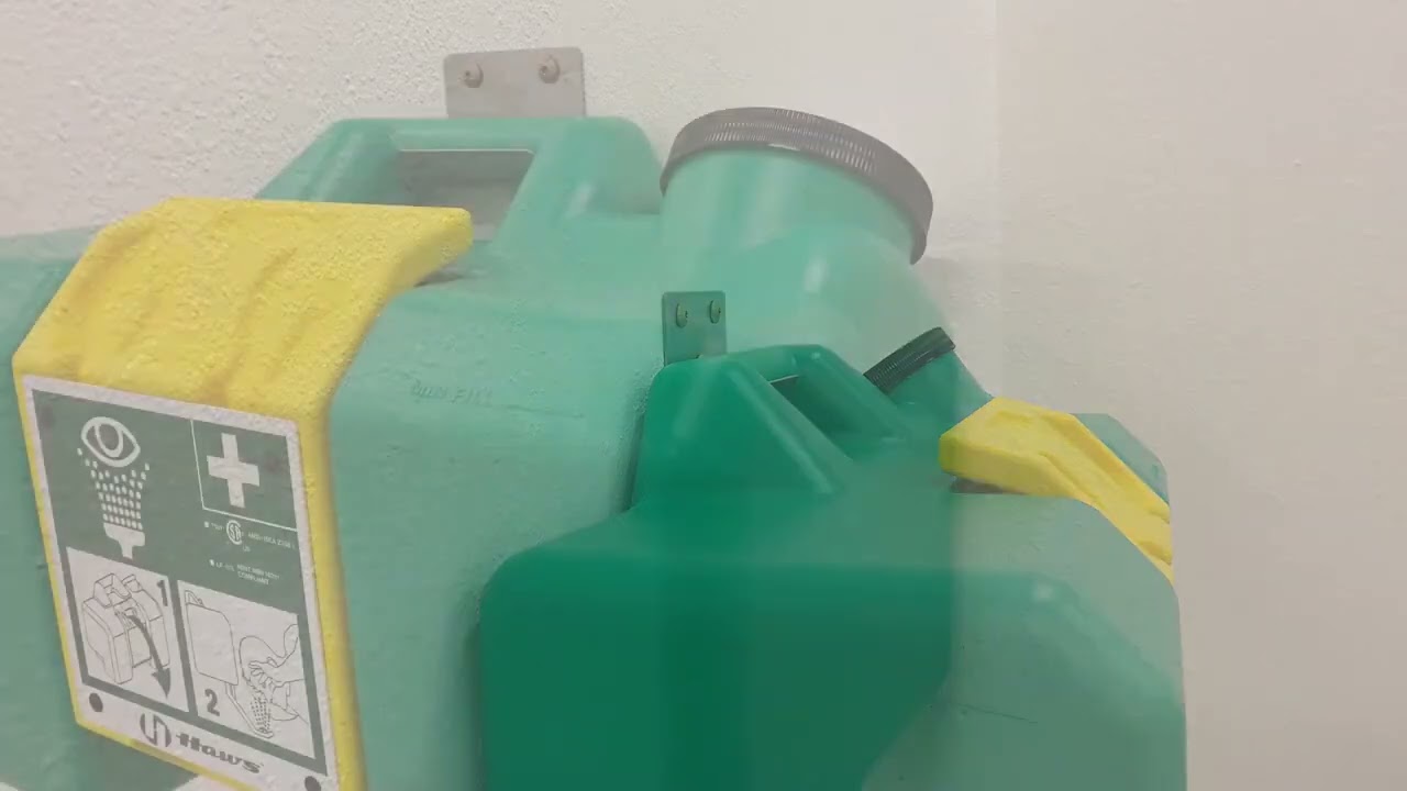 Installing the 7501 Portable Gravity Fed Eyewash & 9083 HawsCLEAN™ Portable Eyewash Cleansing Stick