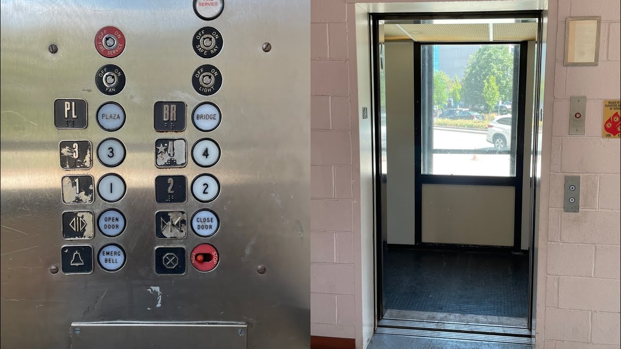 Glass SchindlerHaughton Hydraulic Elevator @ Four Seagate Garage - Toledo, OH.