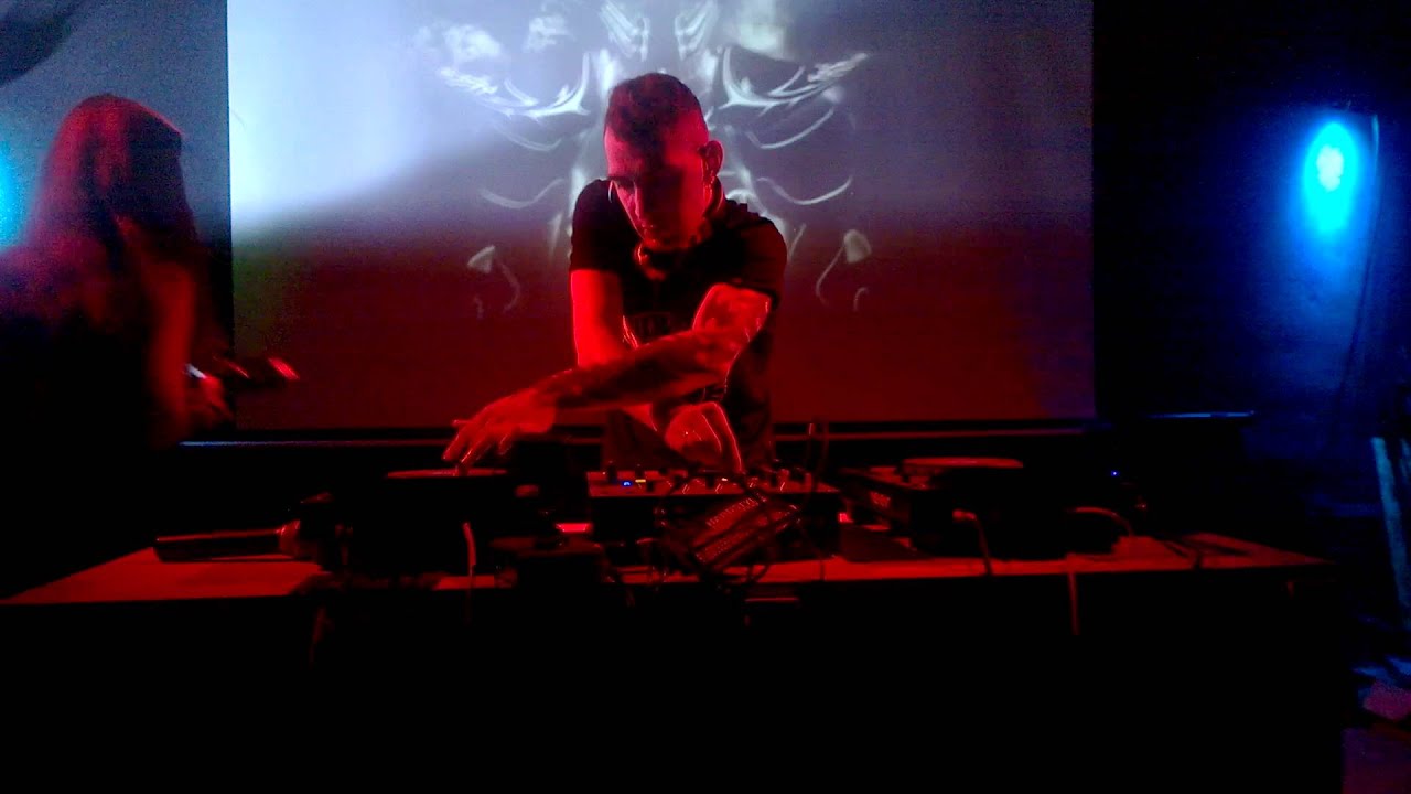 Z - Fear ★ BLACKNESS ★ CONTOUR FAMILY - 12.03.2016