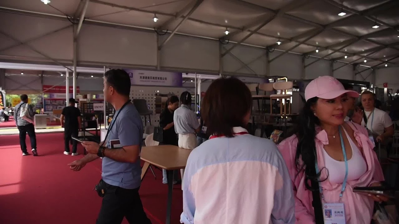 Exploring innovative home products at Canton Fair
