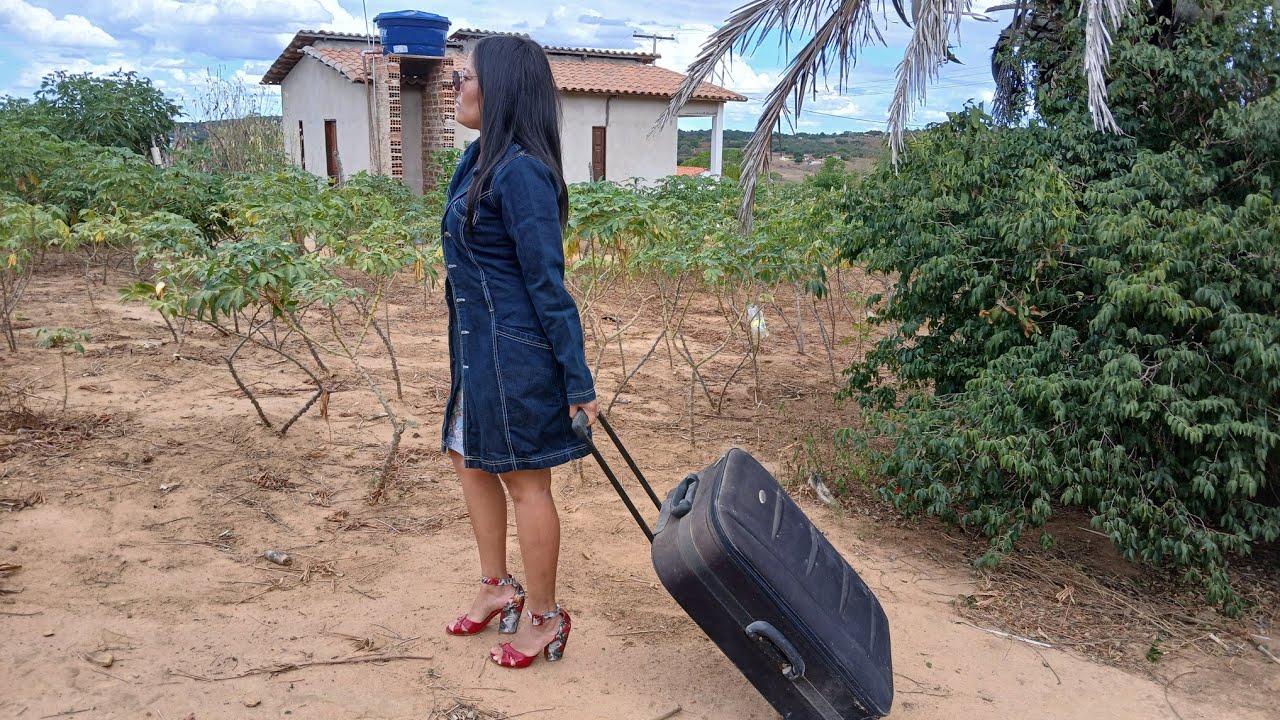 A FILHA QUE FOI EXPULSA DE CASA 