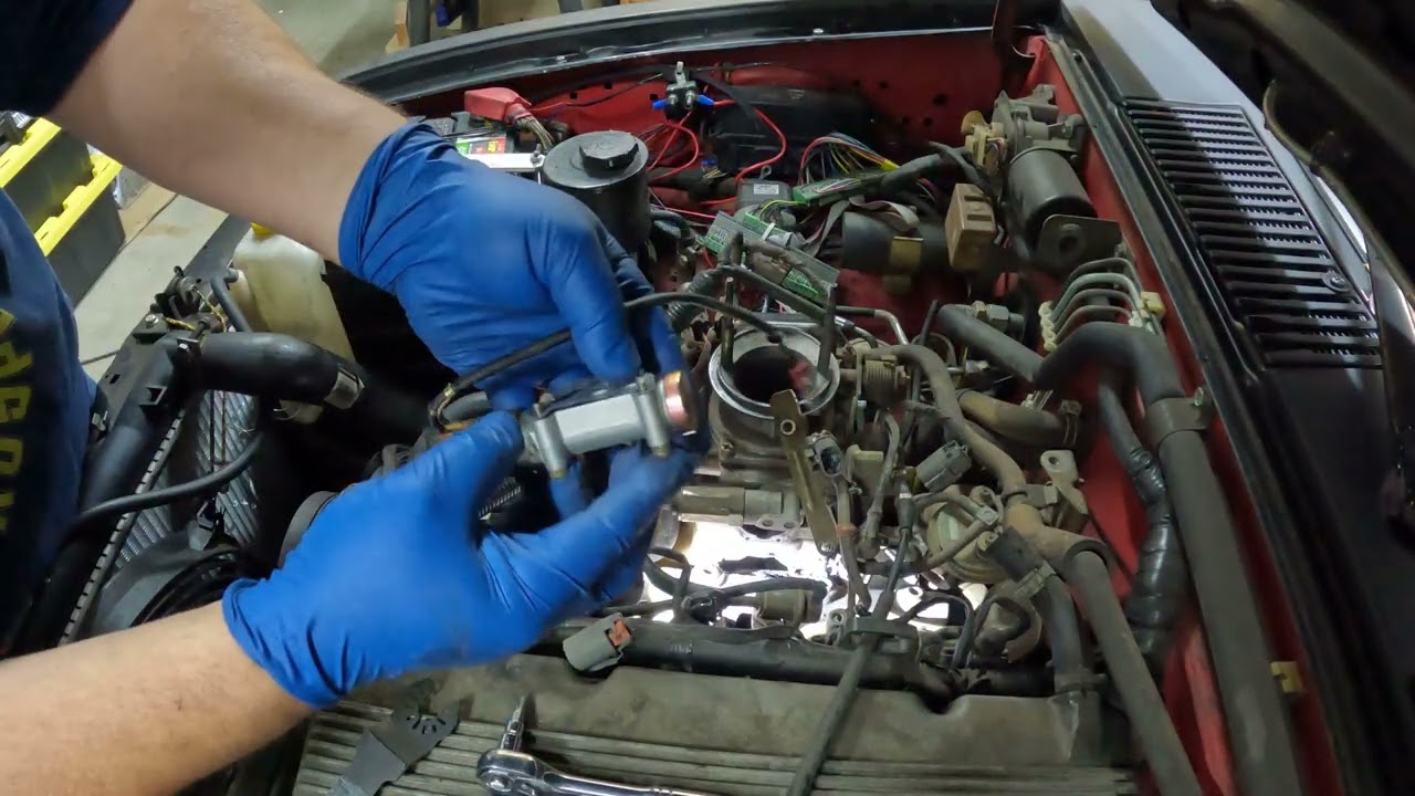 Nissan Hardbody умирает на холостом ходу (ИСПРАВЛЕНО)