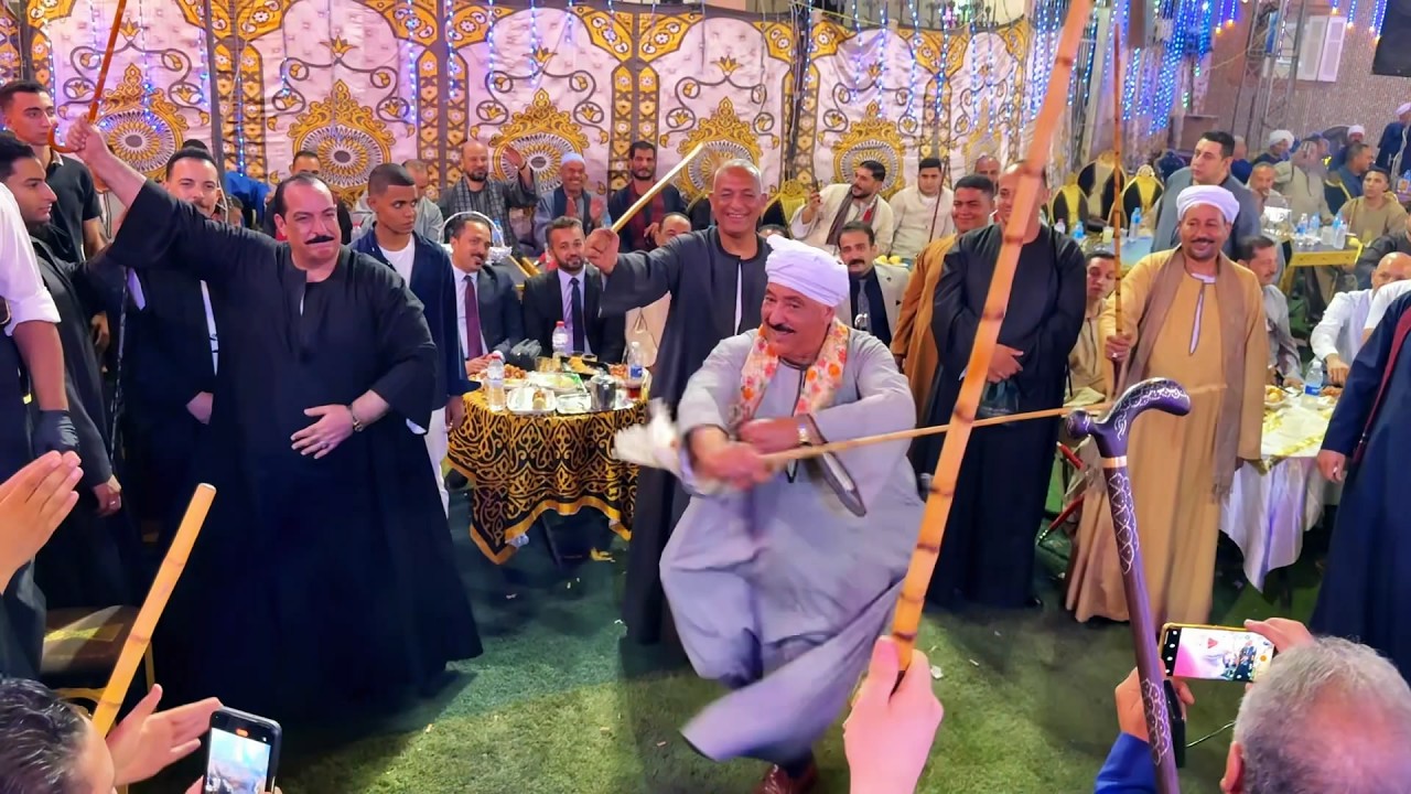 شوف ازاى بيرقص العُمَدة في الصعيد؟ أقوى رقصة مع الفنان محمد عبد العال! 2026