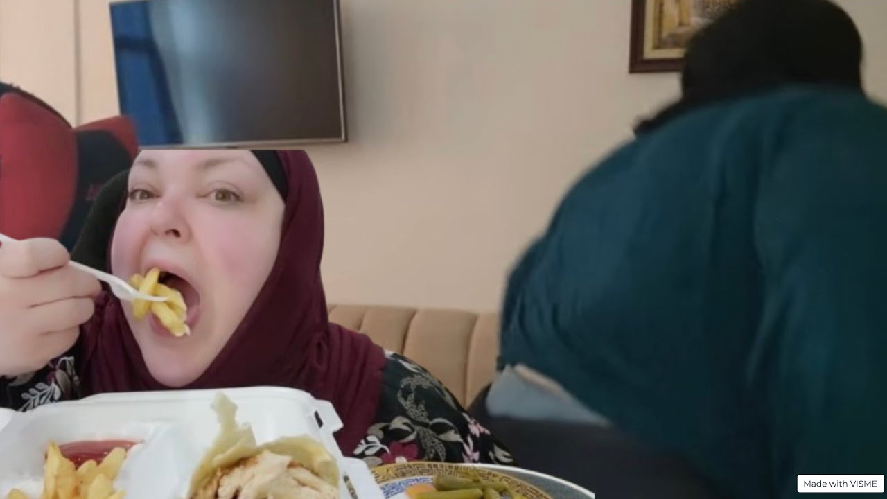Is Foodie Beauty Wearing Diapers? | Back to Mukbangs & Eating Cycle | HIGHLIGHTS