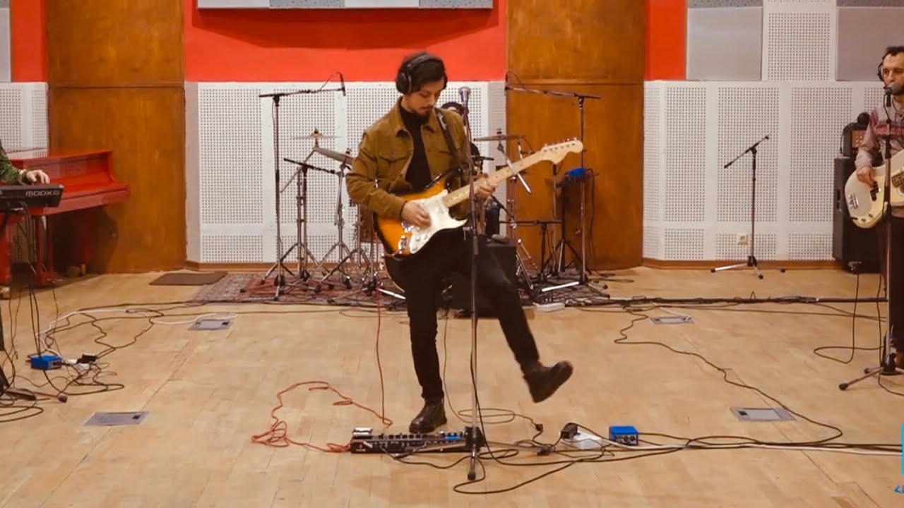 Nemra - Arnem Elnem / Առնեմ Ելնեմ (live on Public Radio)