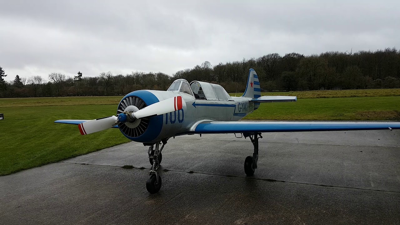 Starting The Yak 52
