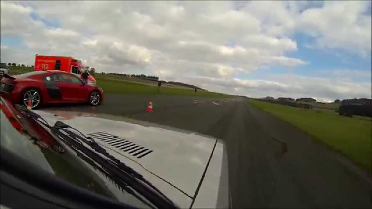 Audi 80 Quattro vs. R8 V10 Plus