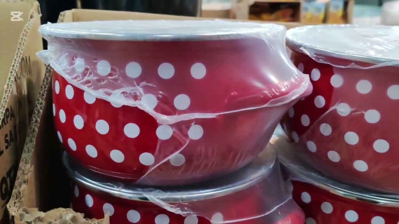 Ruski market Mere niske cene, ima svega za kuću, kuhinju, kupatilo 
