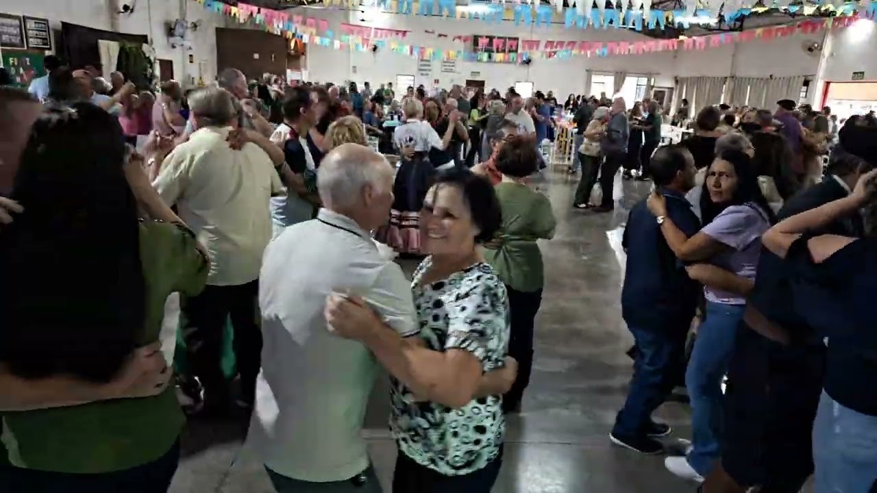super matine no clube do Vovô aqui em São João no Paraná(com marcos e margarida)