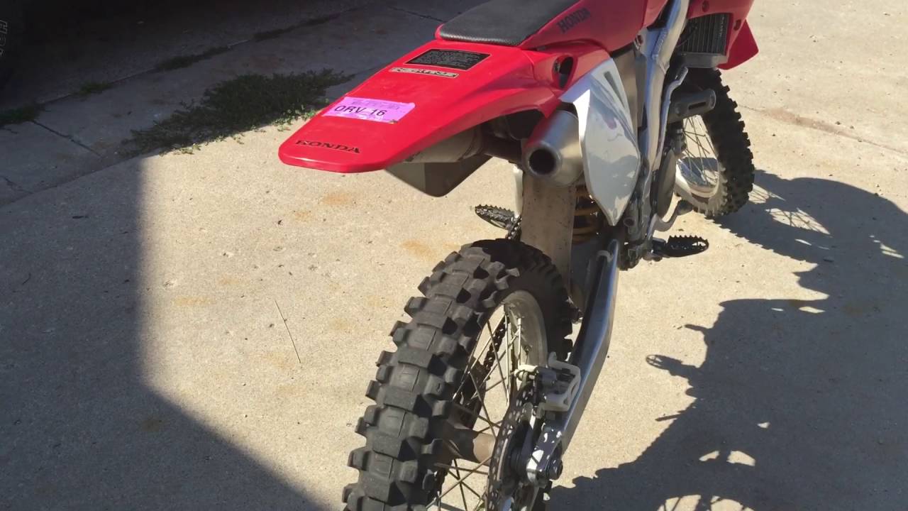 2006 Honda CRF250R Walk Around And Startup